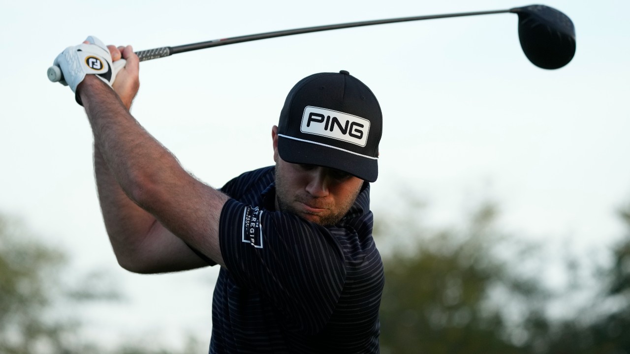 Canada's Stuart Macdonald tied for lead at Korn Ferry Tour Championship