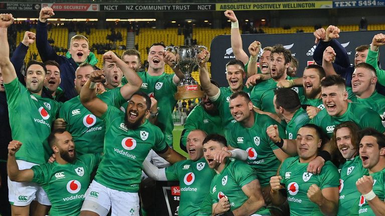 16 July 2022; The Ireland team celebrate after the Steinlager Series match between the New Zealand and Ireland at Sky Stadium in Wellington, New Zealand. Photo by Brendan Moran/Sportsfile