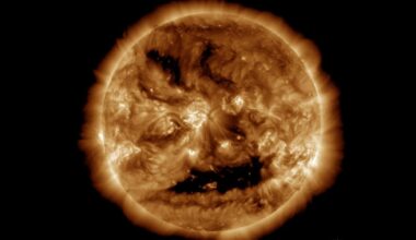 NASA spots a spooky face glowing on the sun just in time for Halloween (photo)