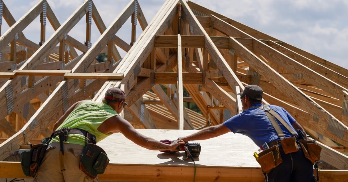 Mental Health issues climb among construction workers, survey finds