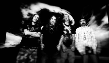 Soulfly in black and white
