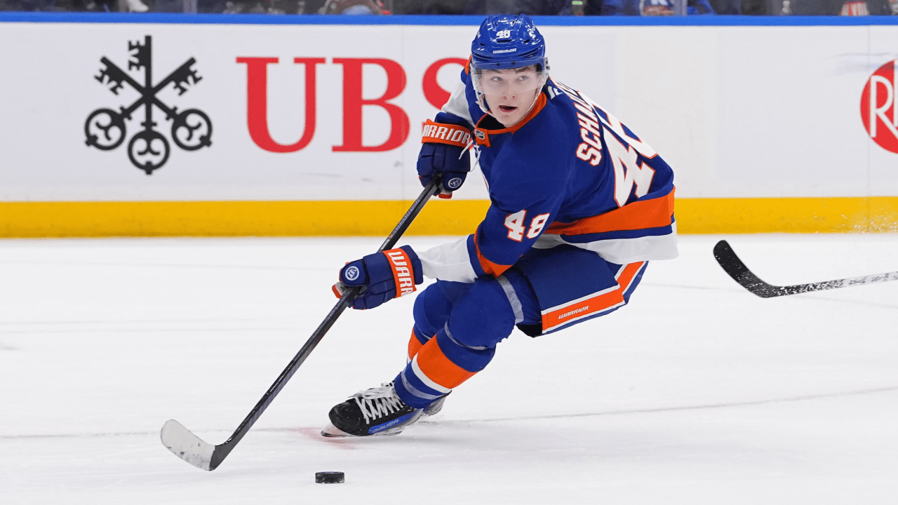 NHL On Tap: Schaefer set for NHL debut with Islanders at Penguins