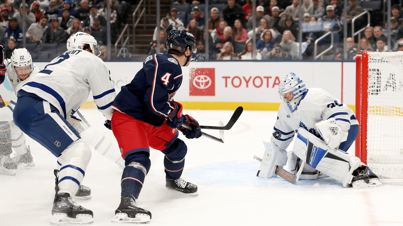 Sillinger strikes first | NHL.com