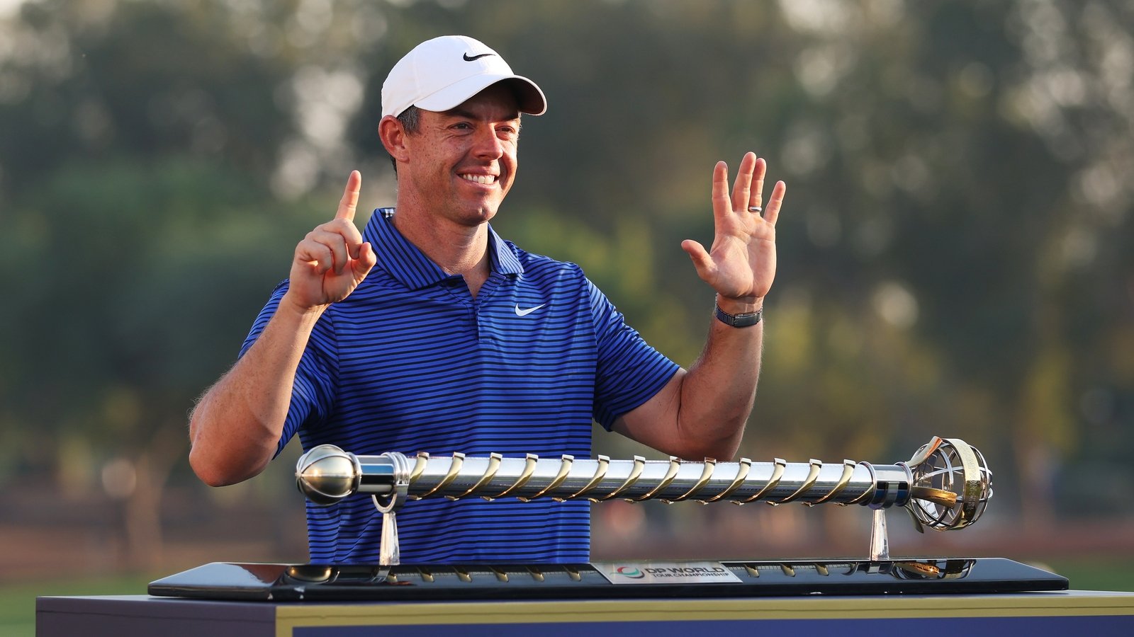 McIlroy in driving seat for seventh Race to Dubai crown