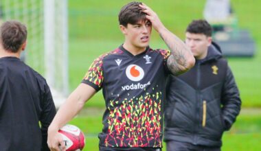 Wales provide Louis Rees-Zammit update with clock ticking