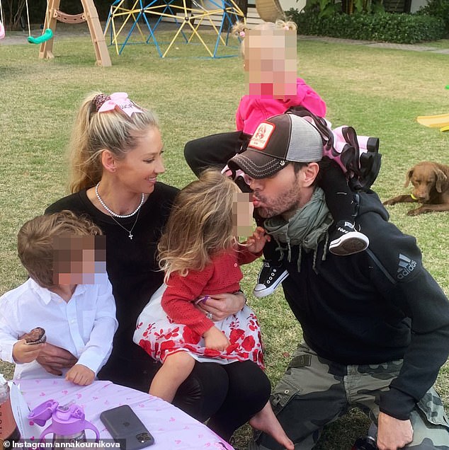 Anna Kournikova and Enrique Iglesias have three kids, twins Lucy and Nicholas, 7, and Mary, 5