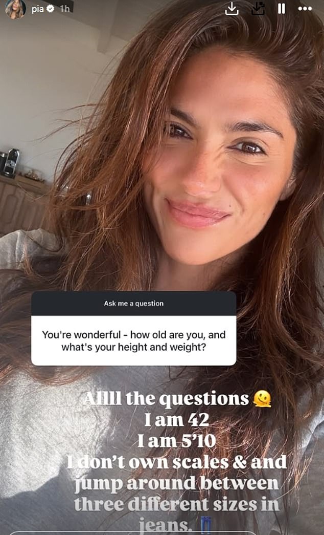 Pia responded to the question by writing over a selfie