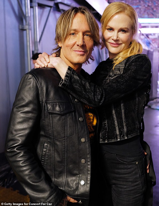 The Australian beauty who calls Nashville home surely felt the sting of loneliness on this very American holiday