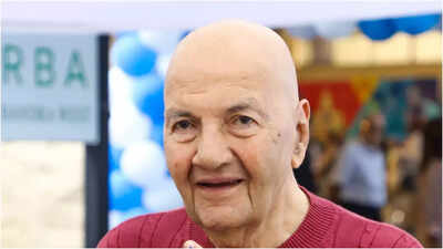 Prem Chopra gets discharged from Lilavati Hospital, doctors share health update