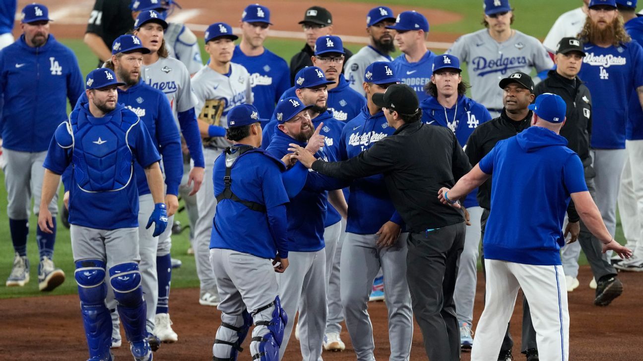 Benches clear after Jays SS Andres Gimenez hit by pitch