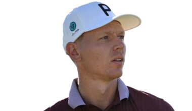 Matti Schmid takes lead at World Wide Technology Championship