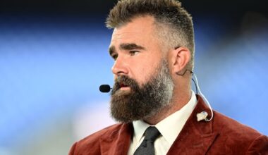 Jason Kelce says he didn't mean to insult Canada with comments about Blue Jays, World Series