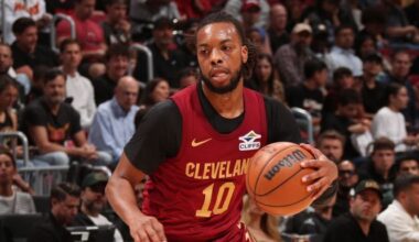 Cavaliers PG Darius Garland exits vs. Heat with toe injury