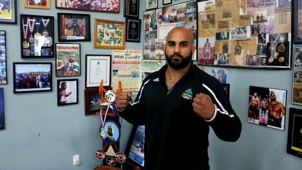 B.C. MMA champion denounces gyms, coaches with ties to white supremacist groups