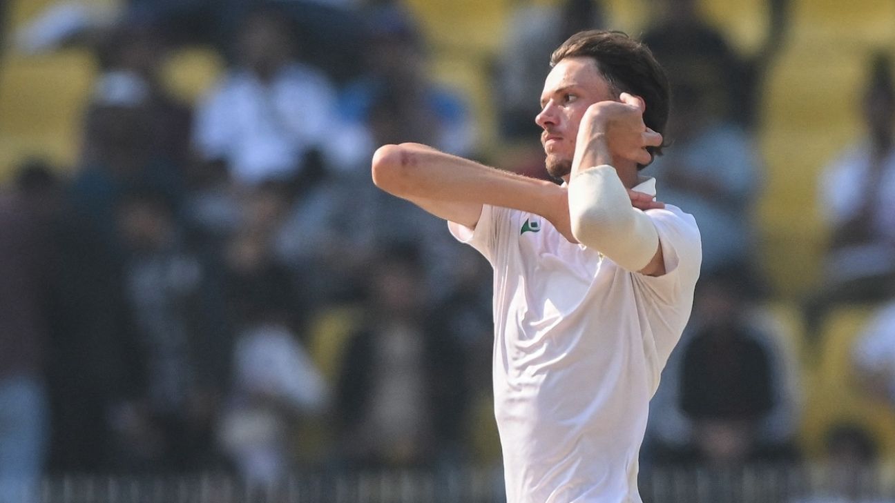 Jansen reaches great heights and carries South Africa with him