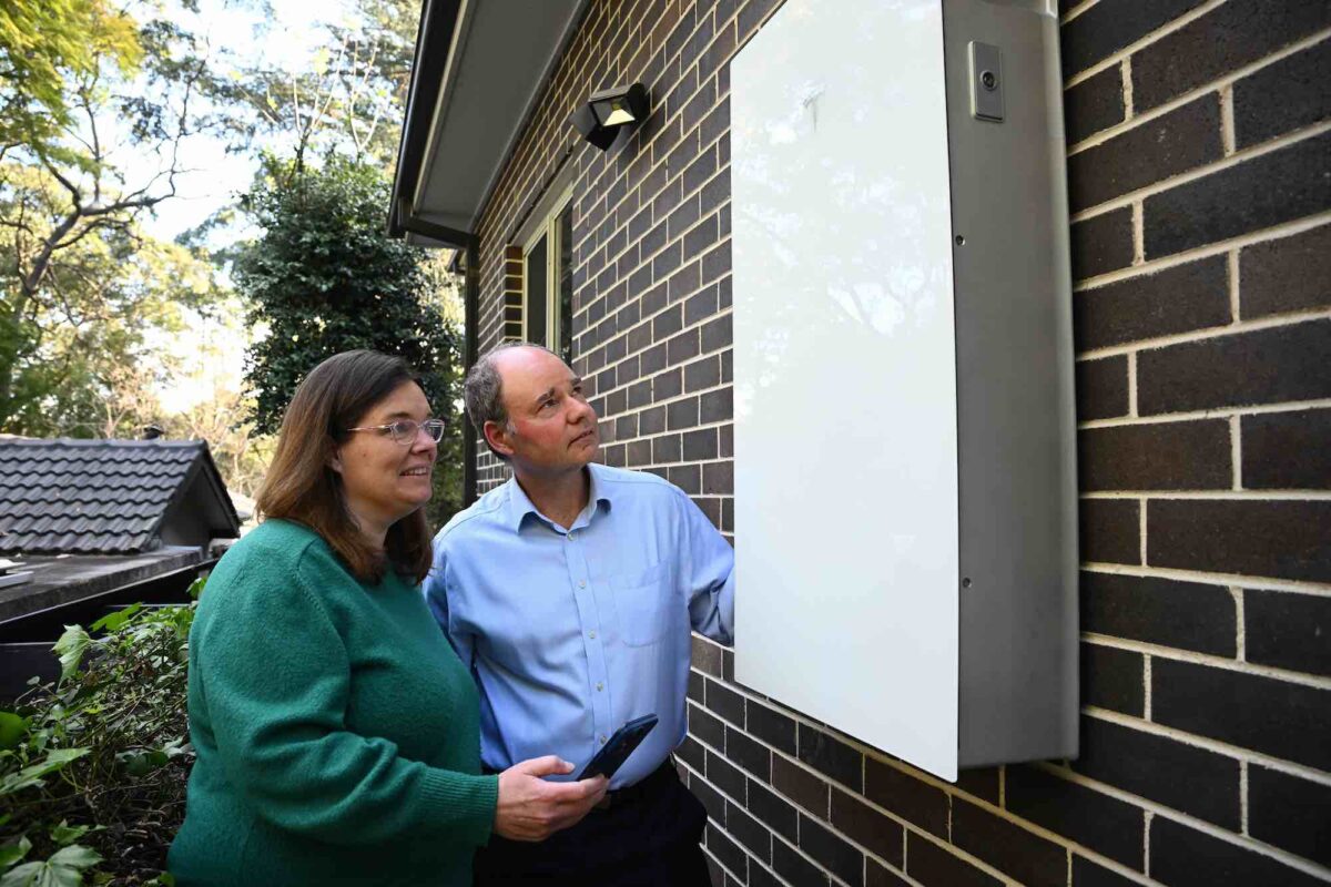 Households on track to add five "biggest batteries" in six months, as rebate installs rocket towards 175,000