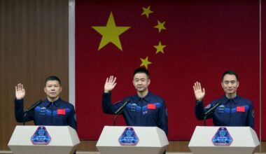 Chinese astronauts head home after suspected debris strike delays return to Earth