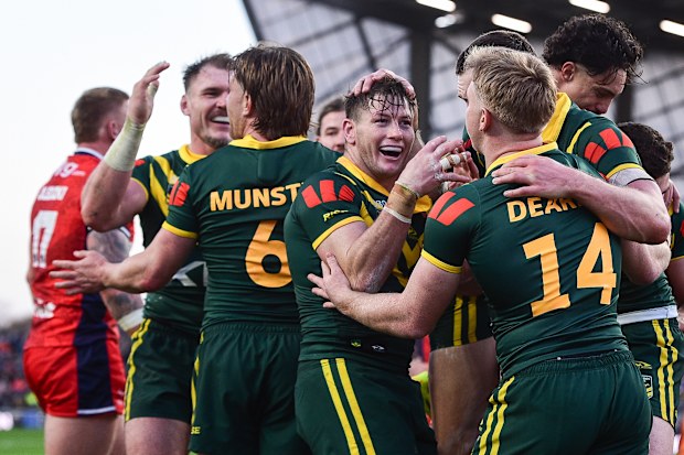 Australia Kangaroos celebrate an Ashes series clean sweep.