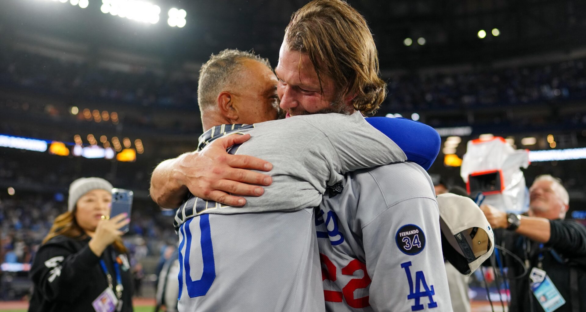 Clayton Kershaw Reveals He Had 'No Idea' Dodgers Won World Series After Final Out