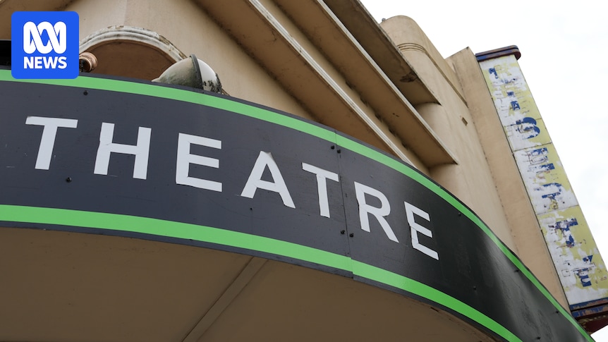 Yass art deco cinema screens first film in 51 years amid ambitious restoration