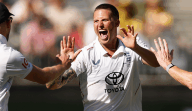 'Relentless' England fast bowlers hunting as a pack