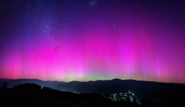Aurora australis possible on Friday night, cloud and moonlight permitting