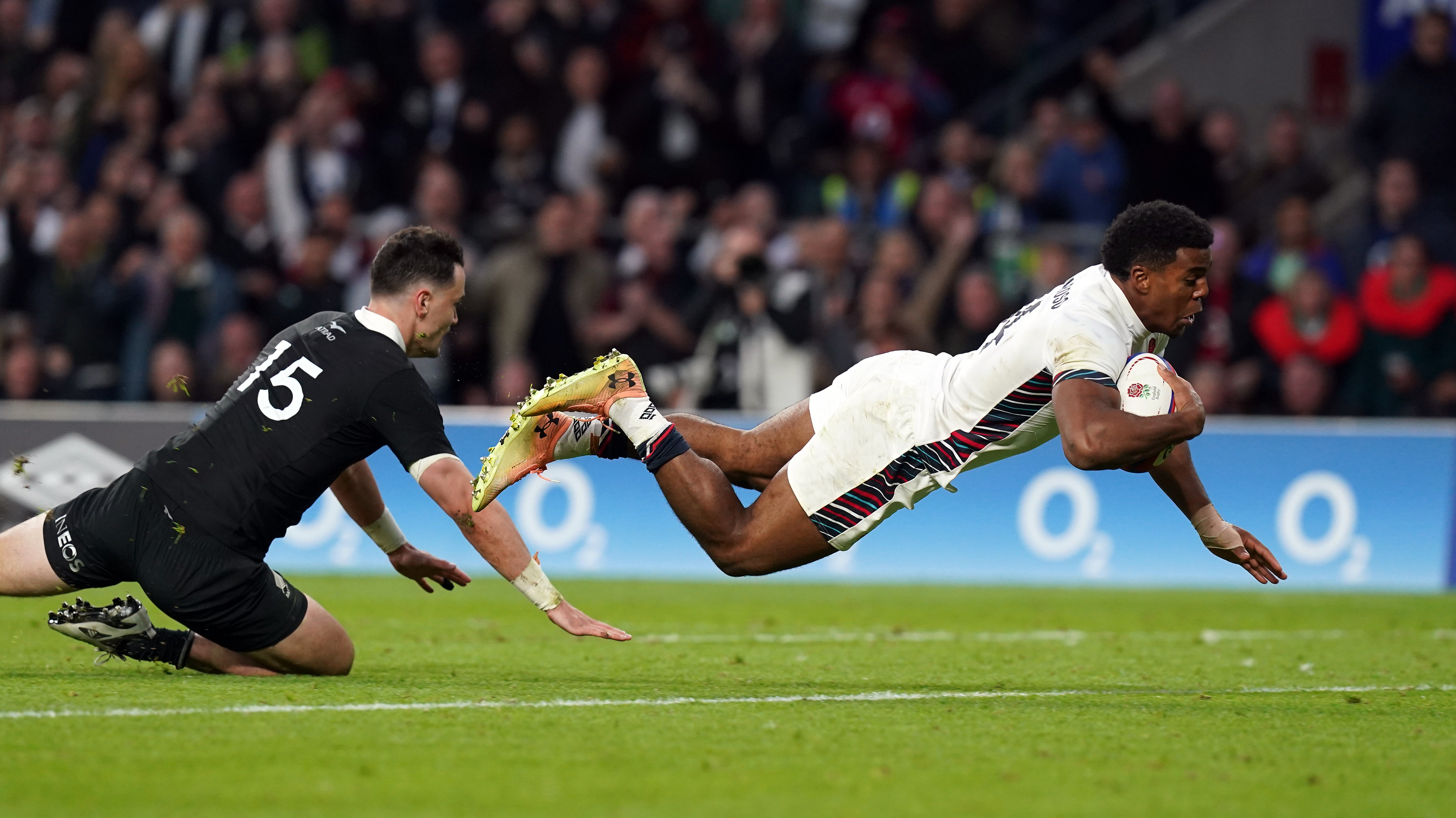 England take on New Zealand