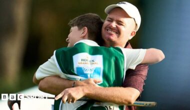 James Morrison celebrates with his son Finley in Mallorca