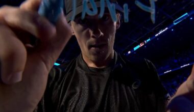 Australian tennis star Alex de Minaur sinks Taylor Fritz to keep ATP Finals hopes alive