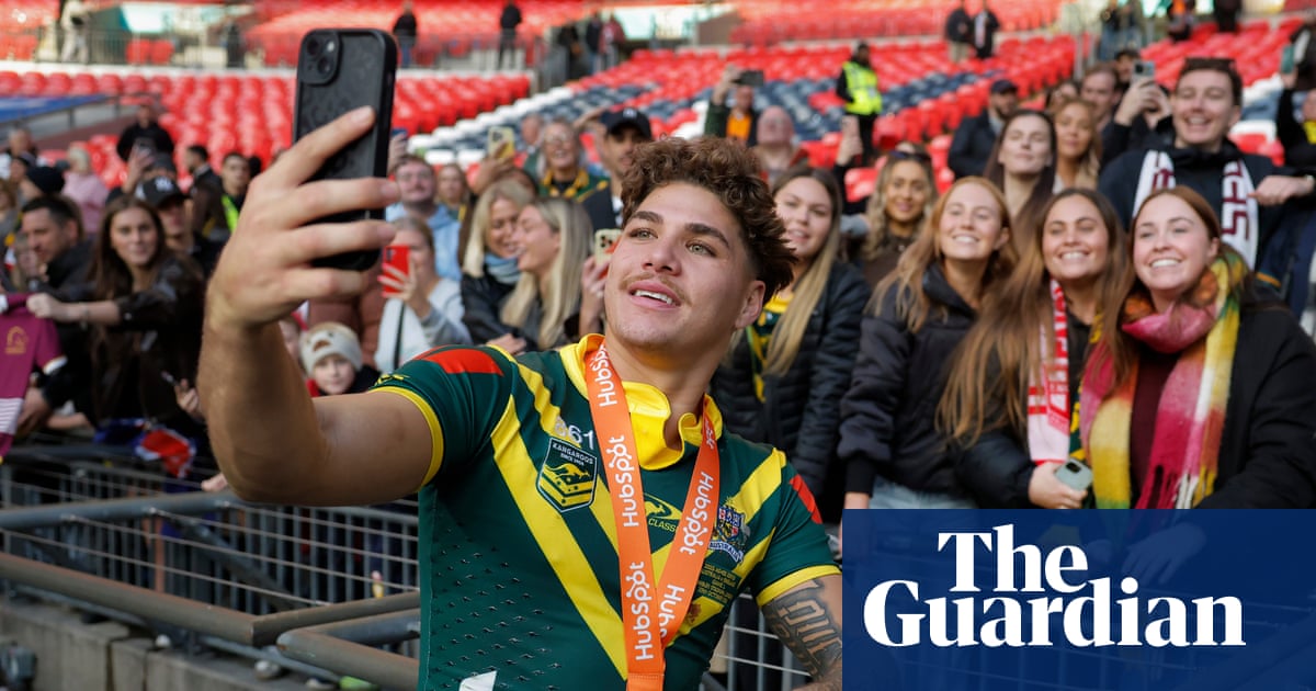 Reece Walsh lives up to the billing to become toast of English rugby league | Rugby league