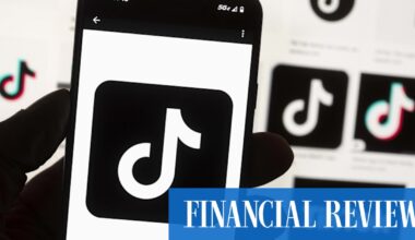 Mingling at the Art Basel Paris art fair at the Grand Palais in October.