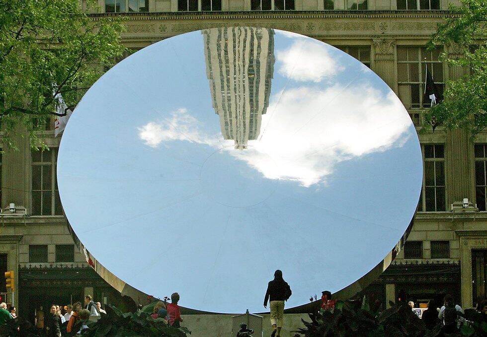 Kapoor's 'Sky Mirror' at Rockefeller Center 
