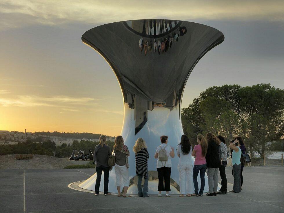 Kpoor's Turning the world upside down Jerusalem 