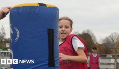 Cambridge Rugby Club hosts first girls' schools taster event