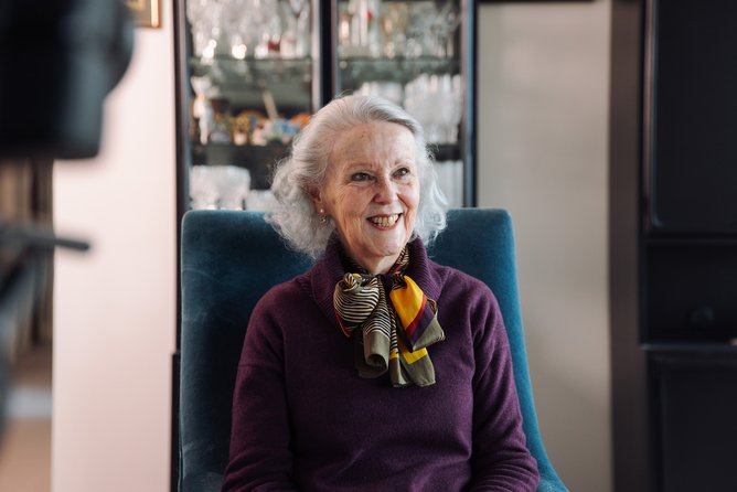 after Paula Huston was diagnosed with cancer, she decided not to have invasive treatment and ensured her life savings would go towards helping young artists. 