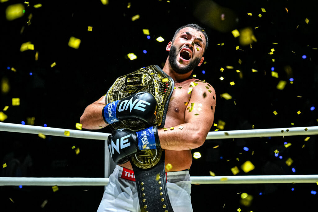 Agdeve Weighs-In On Exciting Kryklia Takedown Nov. 7