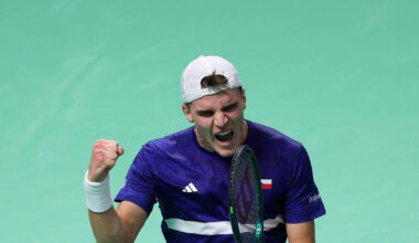 Spain seal semi-finals spot after thrilling doubles - daviscup.com