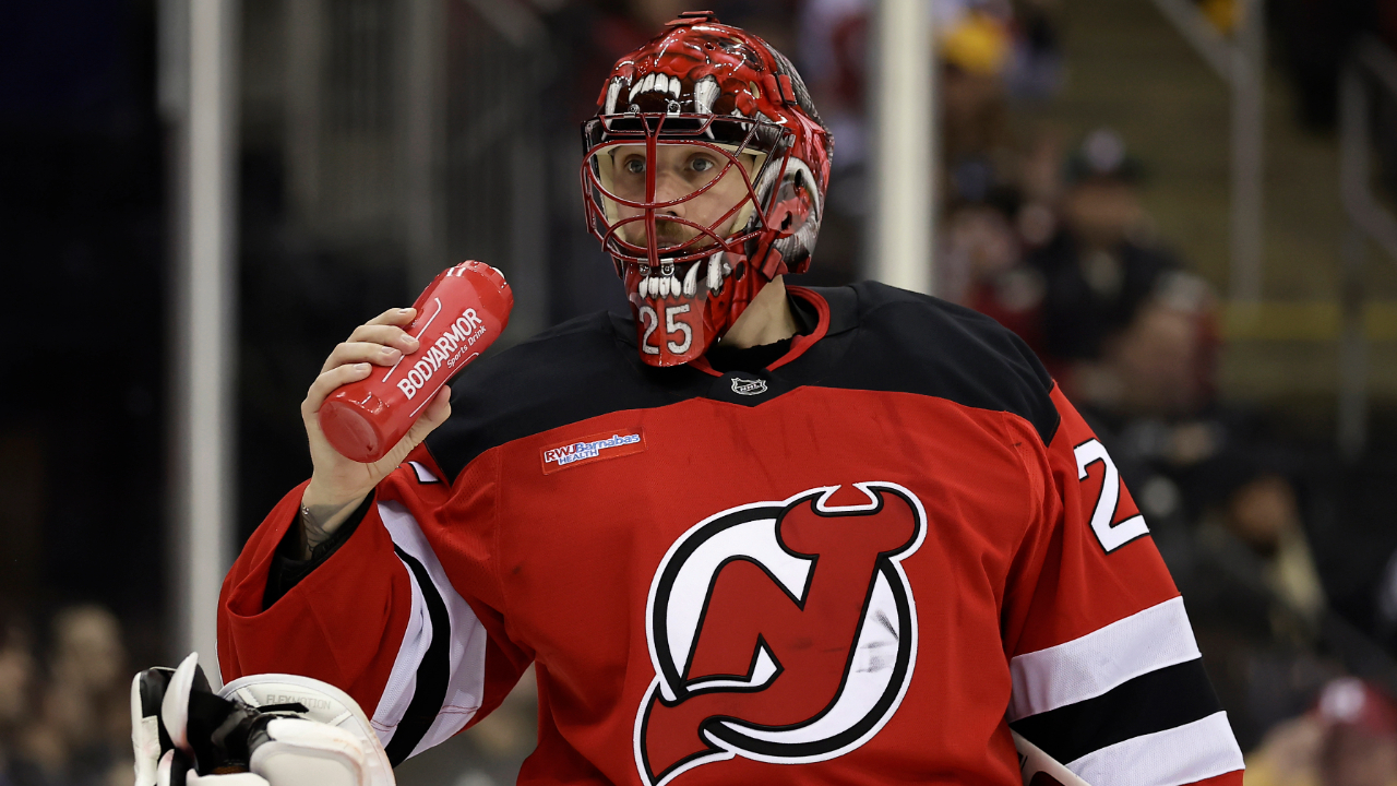 Devils sign G Jakob Markstrom to two-year, $12M extension