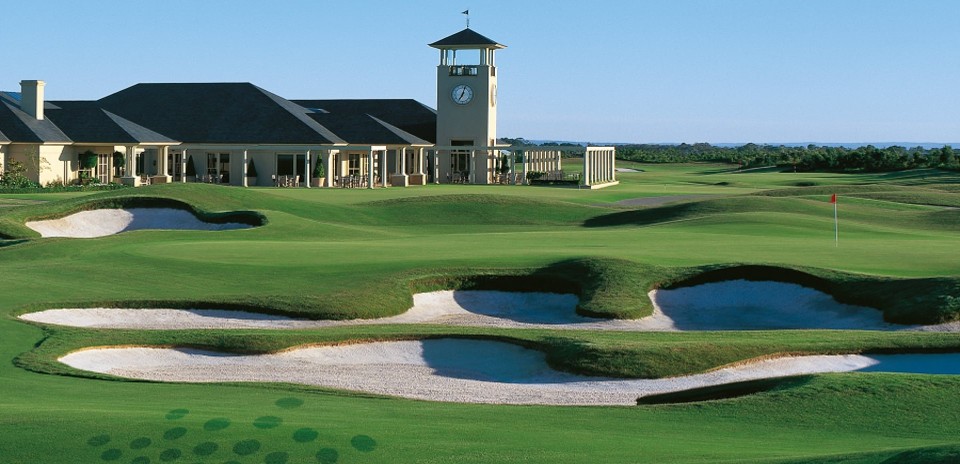 Fox family buy golf course from Crown – realestatesource
