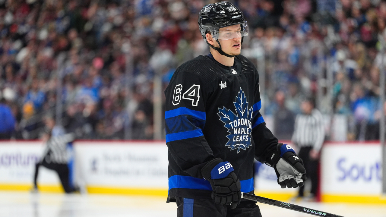 Maple Leafs to waive David Kampf for purpose of contract termination