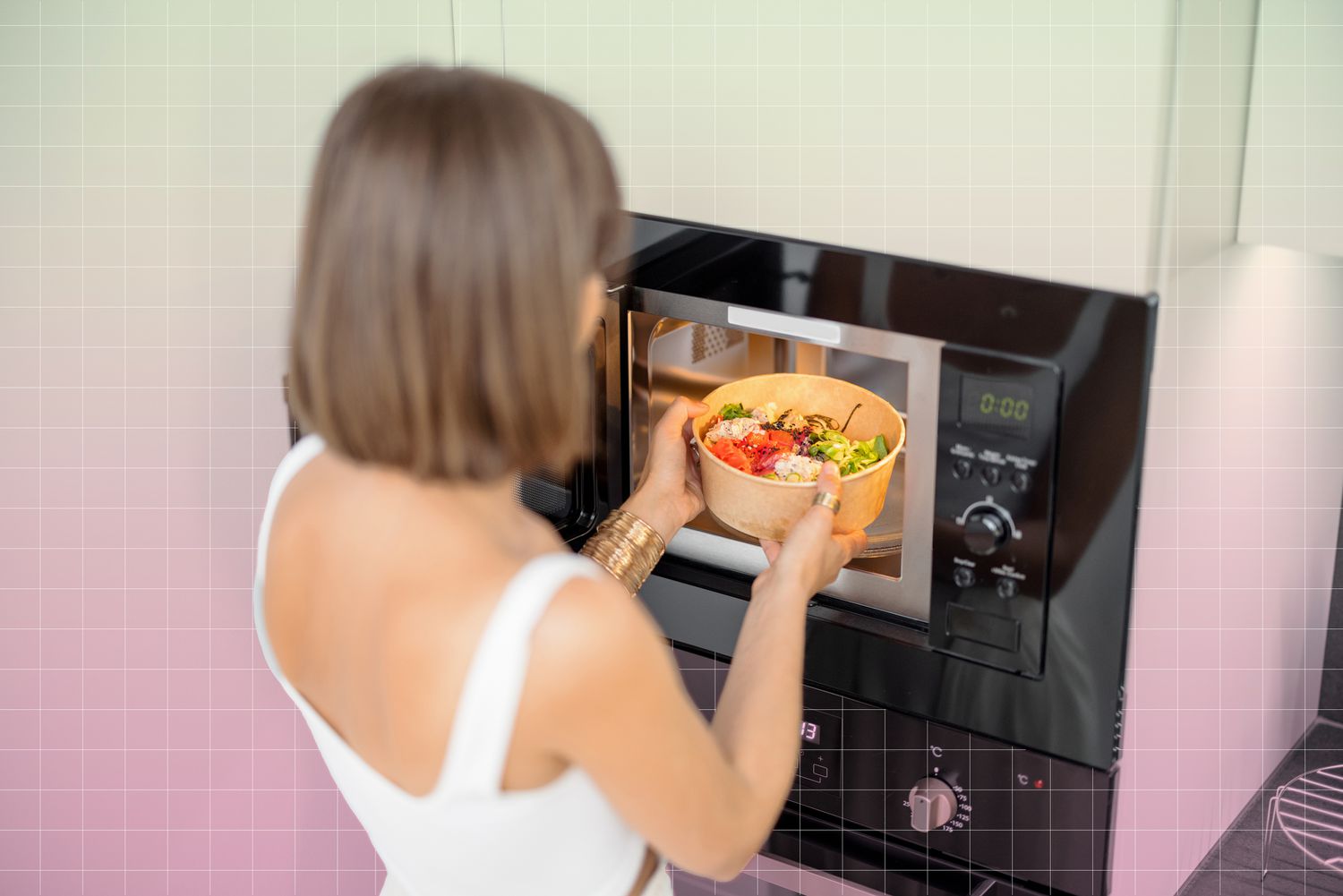Does Microwaving Your Food Destroy Its Nutrients?