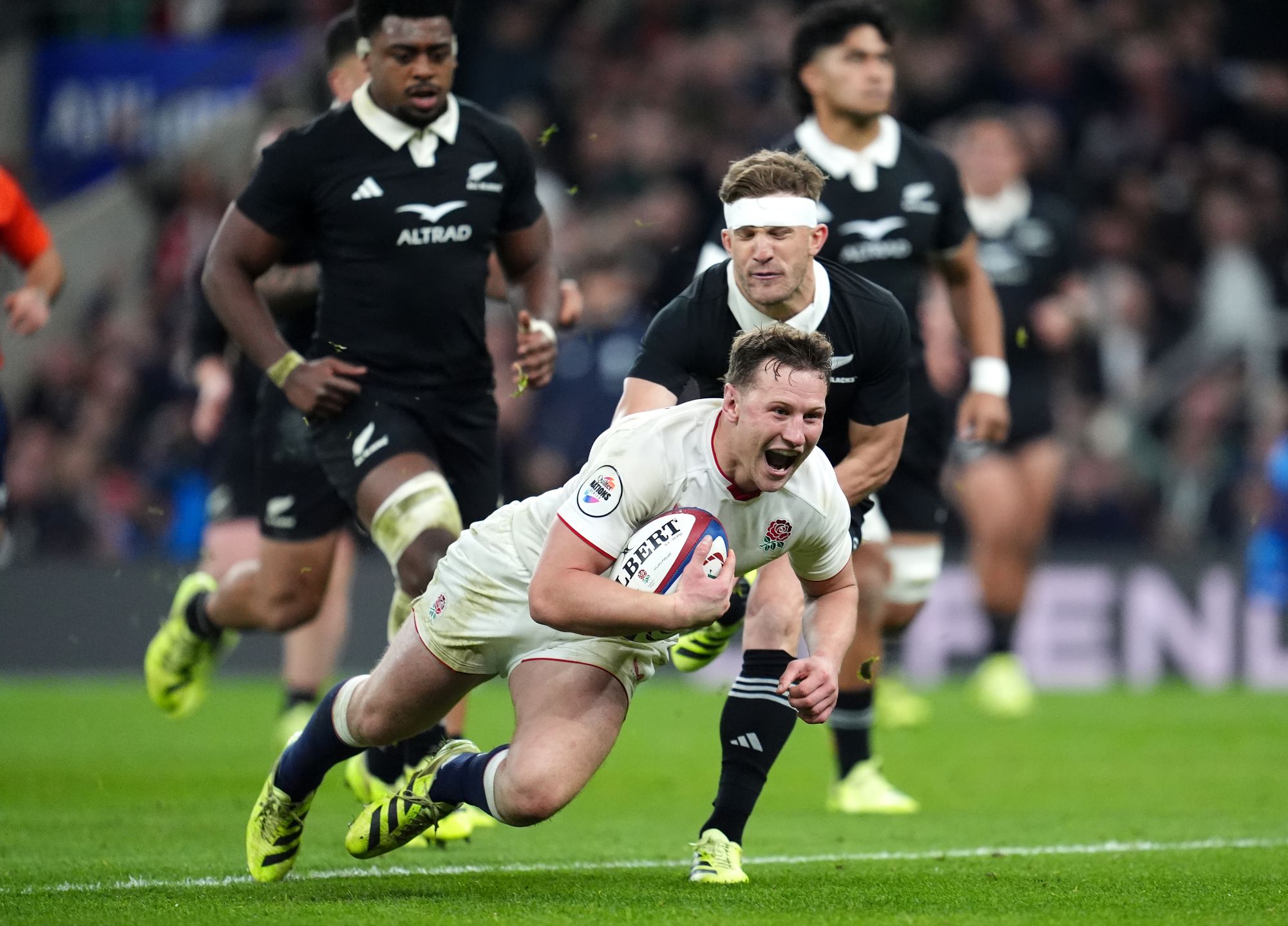 England and New Zealand will square off again int he north vs south battle