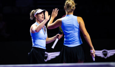 Defending champions Dabrowski and Routliffe take first win over Andreeva and Shnaider