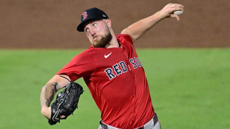 TAMPA, FLORIDA - SEPTEMBER 19: Garrett Crochet #35 of the Boston Red Sox pitches in the second inning against the Tampa Bay Rays at George M. Steinbrenner Field on September 19, 2025 in Tampa, Florida. (Photo by Julio Aguilar/Getty Images)