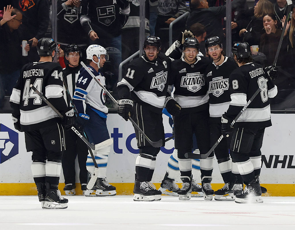 FINAL - Kings 3, Jets 0 - Kempe, Doughty, Hiller