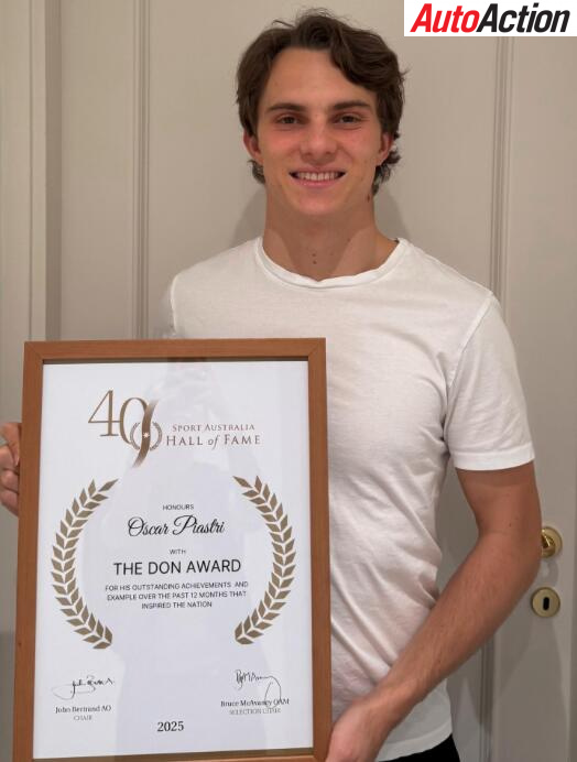 Oscar Piastri with The Don award.
