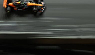 F1 Las Vegas GP live updates: FP2 ended by second red flag, Lando Norris quickest
