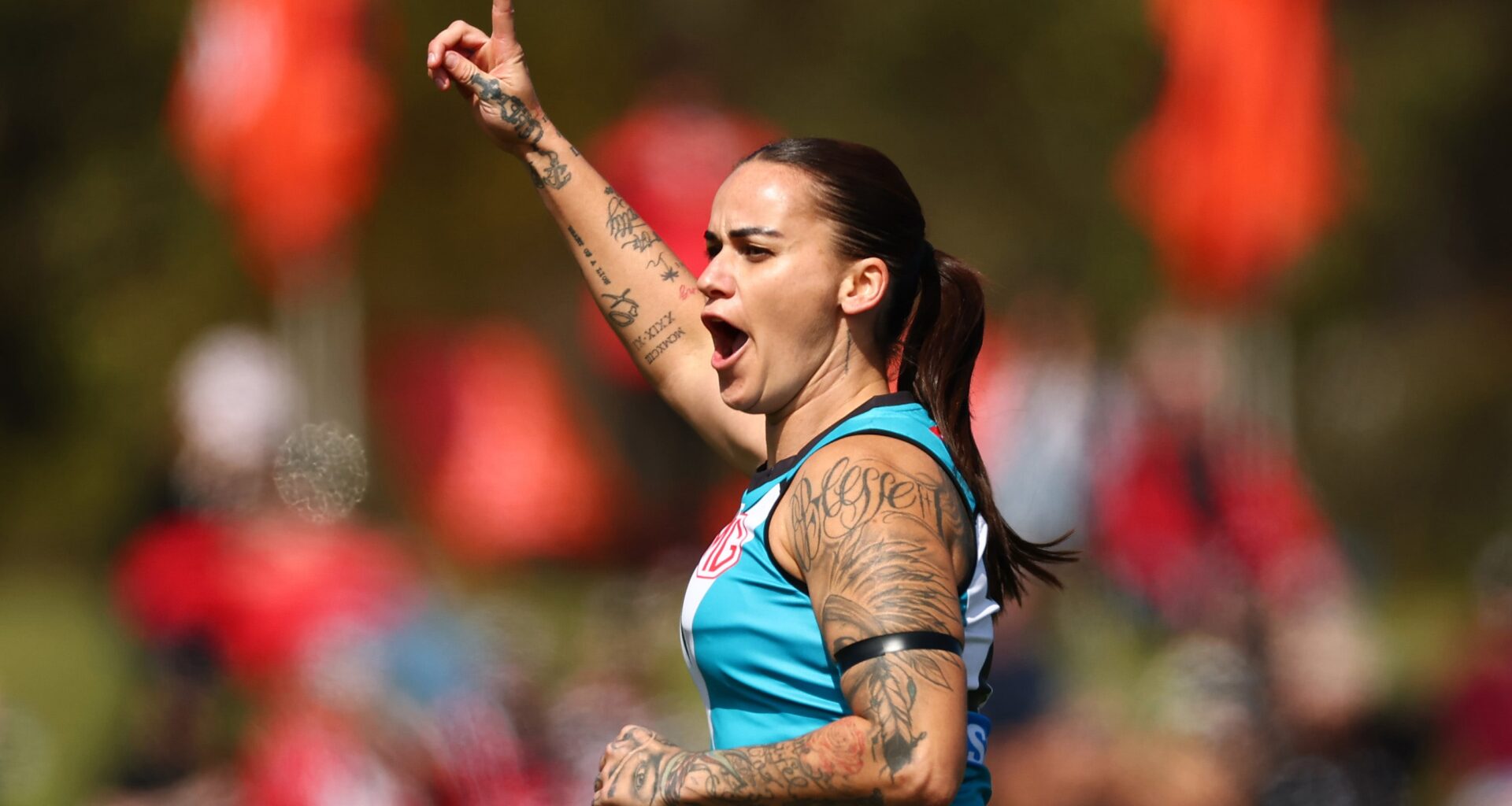 AFL congratulates Gemma Houghton on milestone 100 career goals