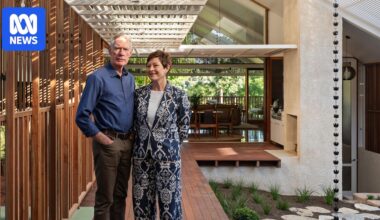 Is it possible to build a flood-proof house on the banks of the Brisbane River?