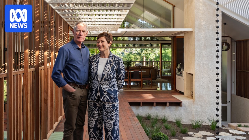 Is it possible to build a flood-proof house on the banks of the Brisbane River?